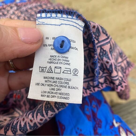 Maeve Anthropologie Woodland Walk Blue Burgundy Tribal Patterned Top Womens Sz 4 - Picture 3 of 6